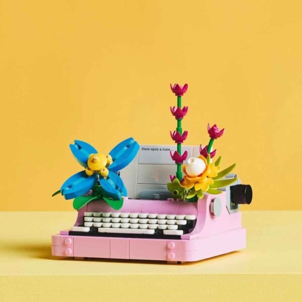 LEGO Creator 3in1 Typewriter with Flowers Toy Playset 31169 Building Blocks Toys for 8+ Gift for Boys and Girls  Anvit Toy World - Image 8