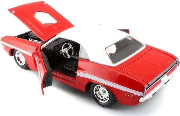 Maisto - 1/24 Scale Model Compatible with Dodge Challenge R/T Coupe 1970 Die-cast Miniature Model (Red)  Anvit Toy World - Image 3