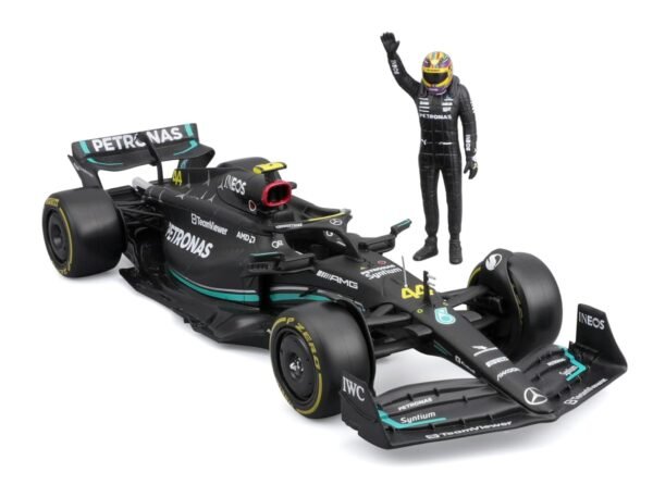 Bburago - 1/24 Scale Model Compatible With Mercedes-AMG Petronas F1 E Performance W14# 44 Compatible With Lewis Hamilton 2023 With Pilot Figure, Black  Anvit Toy World - Image 2