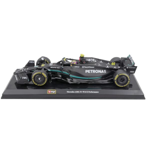 Bburago Metal 124 F1 Race Mercedes W14 (2023) W/Driver - Hamilton #44 Black : Amazon.in: Toys & Games