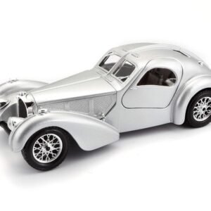 Bburago Die-Cast 124 Scale Citroen 15 CV TA (1938) Car - Multicolor (18-22017) : Amazon.in: Toys & Games
